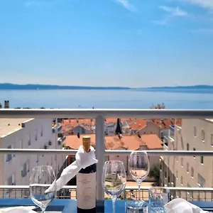 Apartament Aurora, Split
